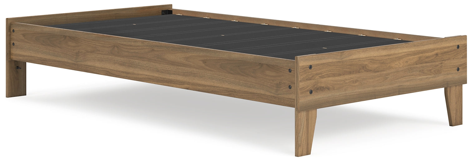 Ashley Express - Deanlow  Platform Bed