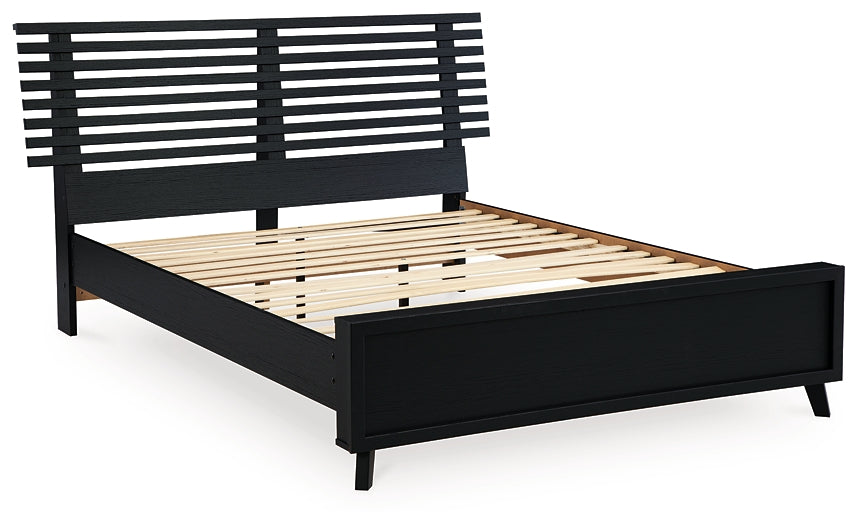 Ashley Express - Danziar Queen Slat Panel Bed